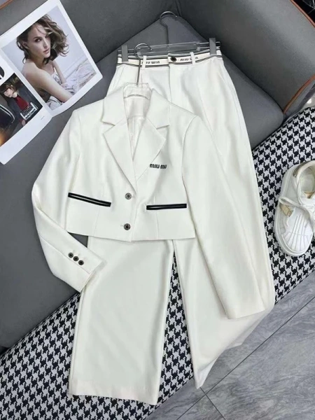 suit